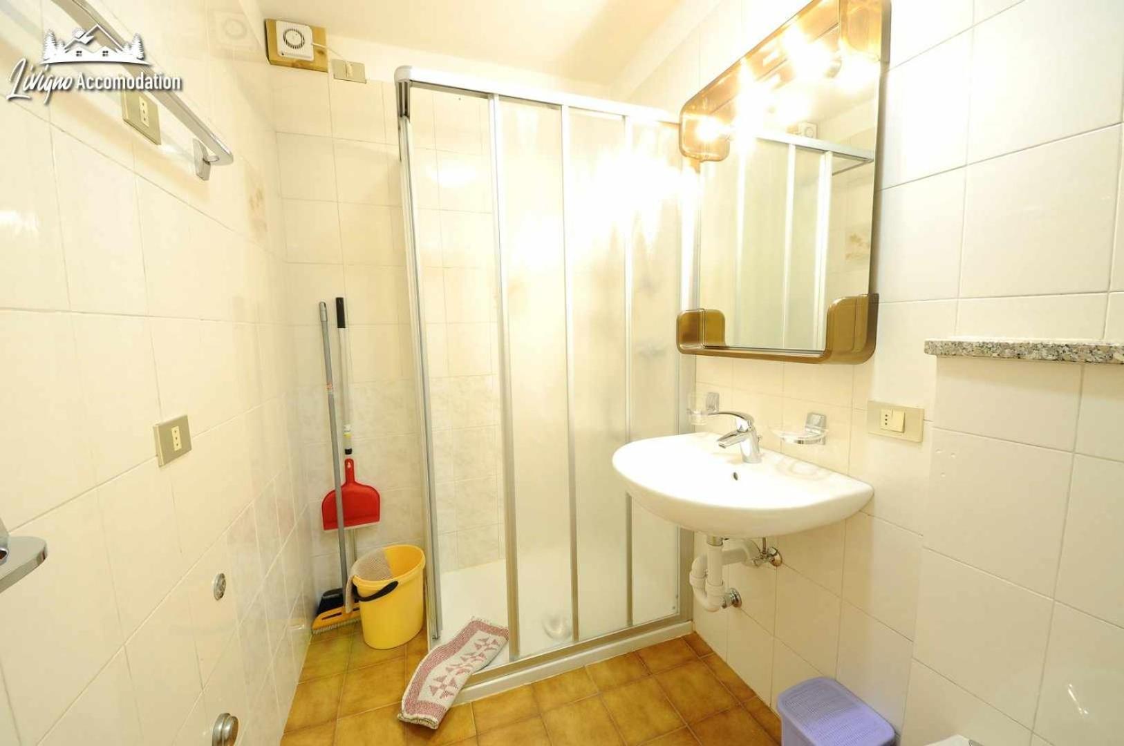 Appartamenti Barin By Livigno Accomodation Apartment *